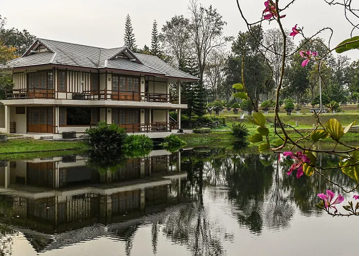 Suanphung Bonsai Village 3* บ้านบ่อหวี
